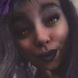 Meet your Posher, Kaysi